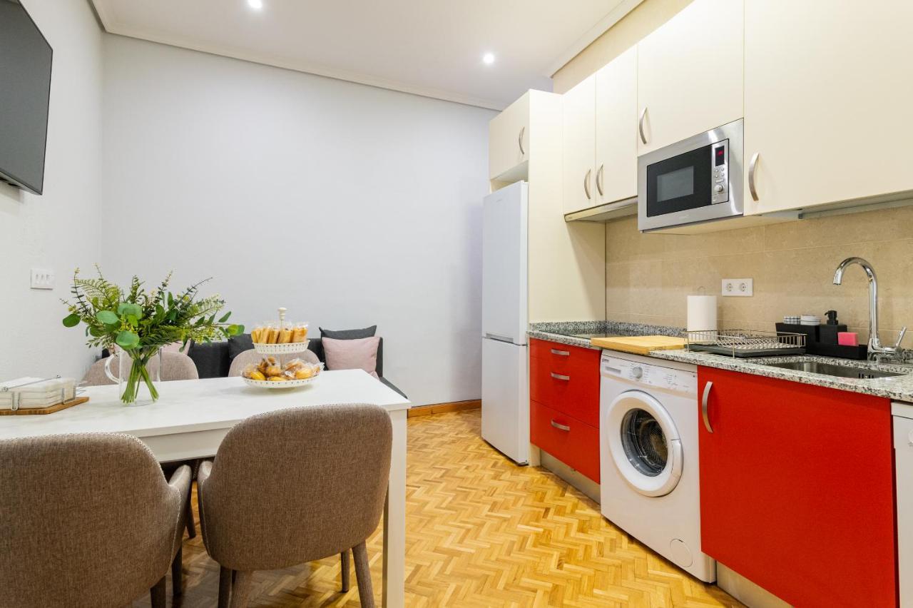 Centrico Apartamento Con 3 Banos En Puerta Del Sol Y Atocha Мадрид Экстерьер фото