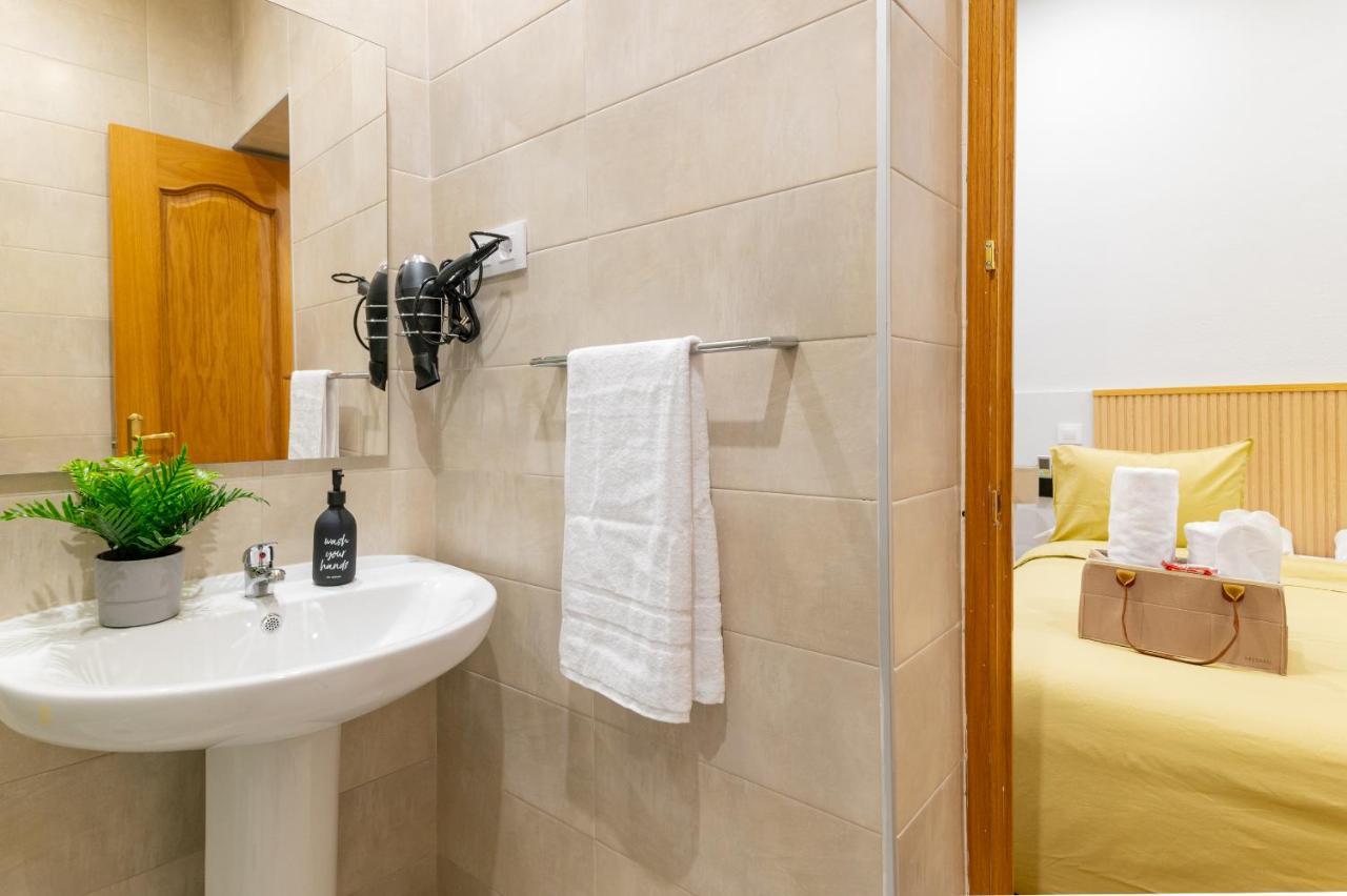 Centrico Apartamento Con 3 Banos En Puerta Del Sol Y Atocha Мадрид Экстерьер фото