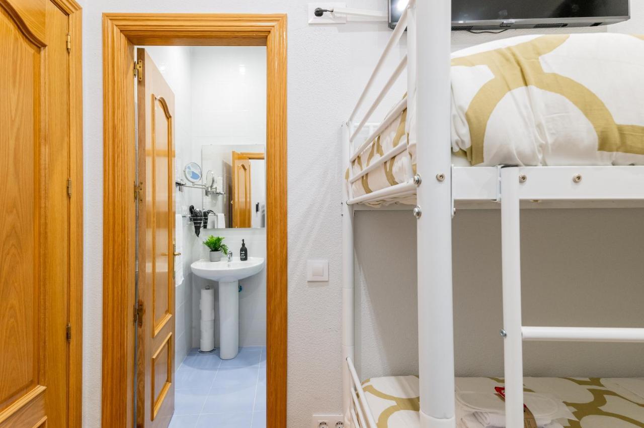 Centrico Apartamento Con 3 Banos En Puerta Del Sol Y Atocha Мадрид Экстерьер фото