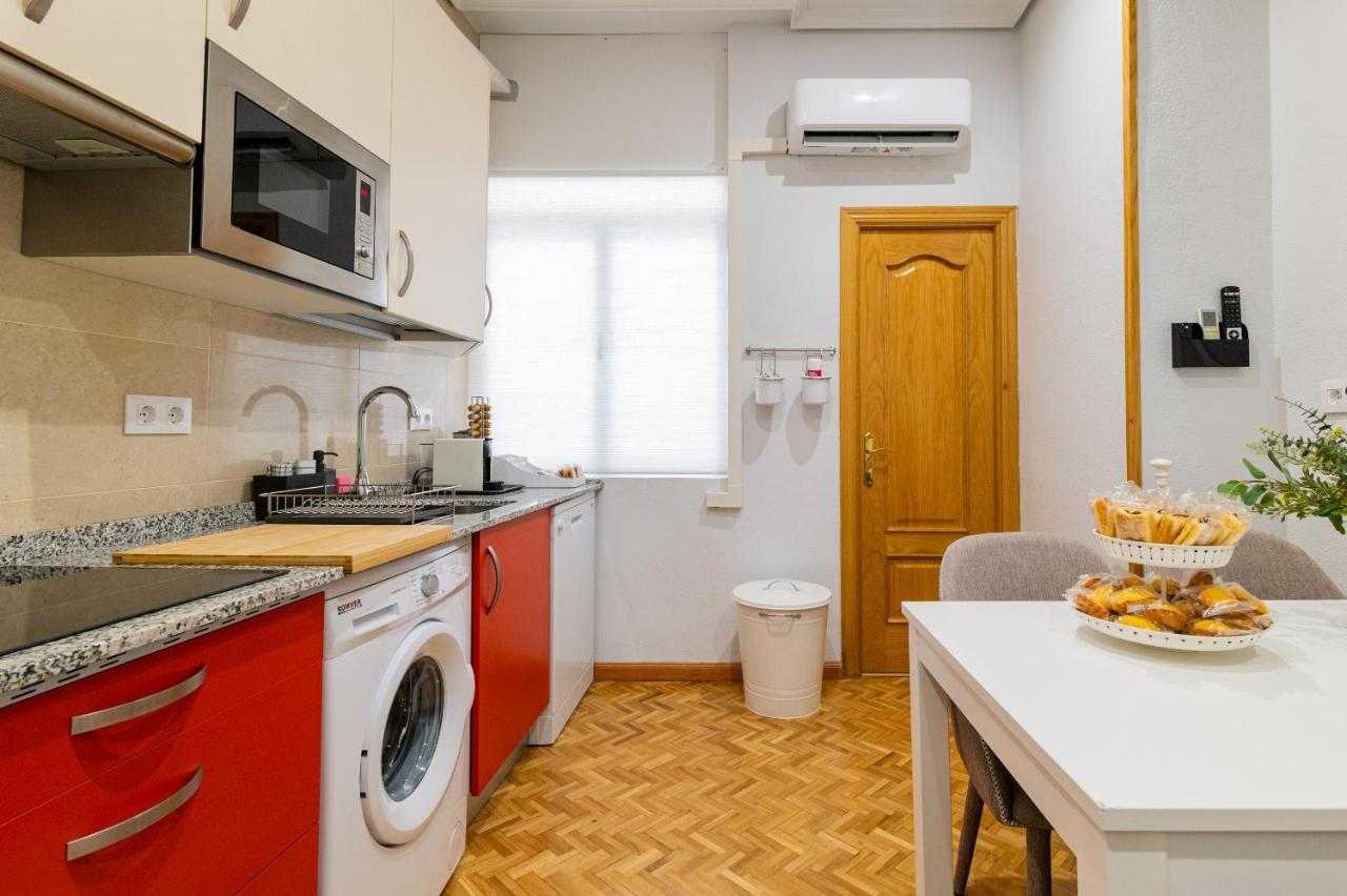 Centrico Apartamento Con 3 Banos En Puerta Del Sol Y Atocha Мадрид Экстерьер фото