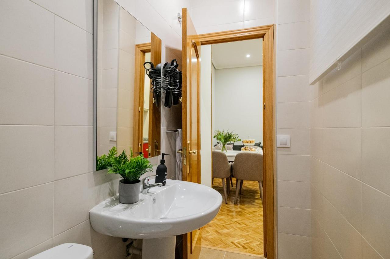 Centrico Apartamento Con 3 Banos En Puerta Del Sol Y Atocha Мадрид Экстерьер фото